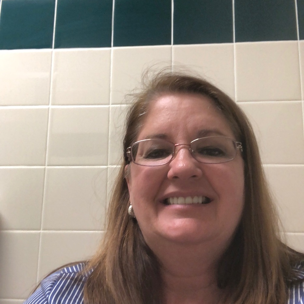 Meet your Posher, Brenda